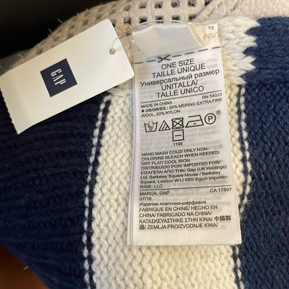 Gap Women's Wool Knit Scarf One Size Blue Stripe Nautical Preppy Contemporary - Picture 5 of 9